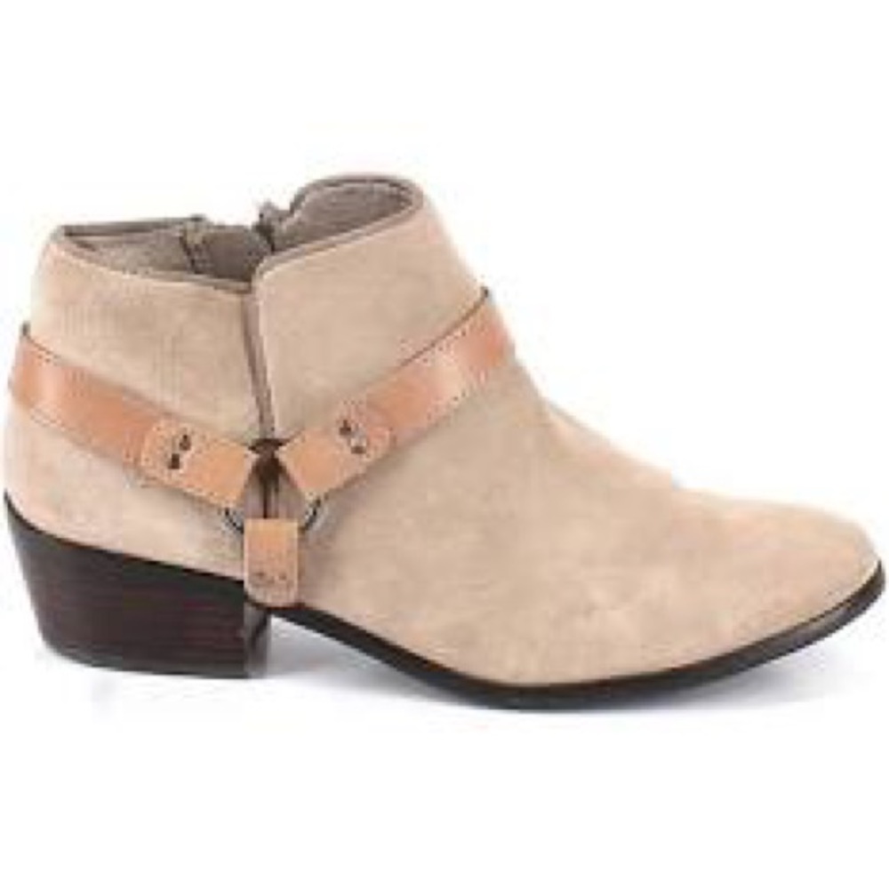SAM EDELMAN - Suede Phoenix Bootie / Boots